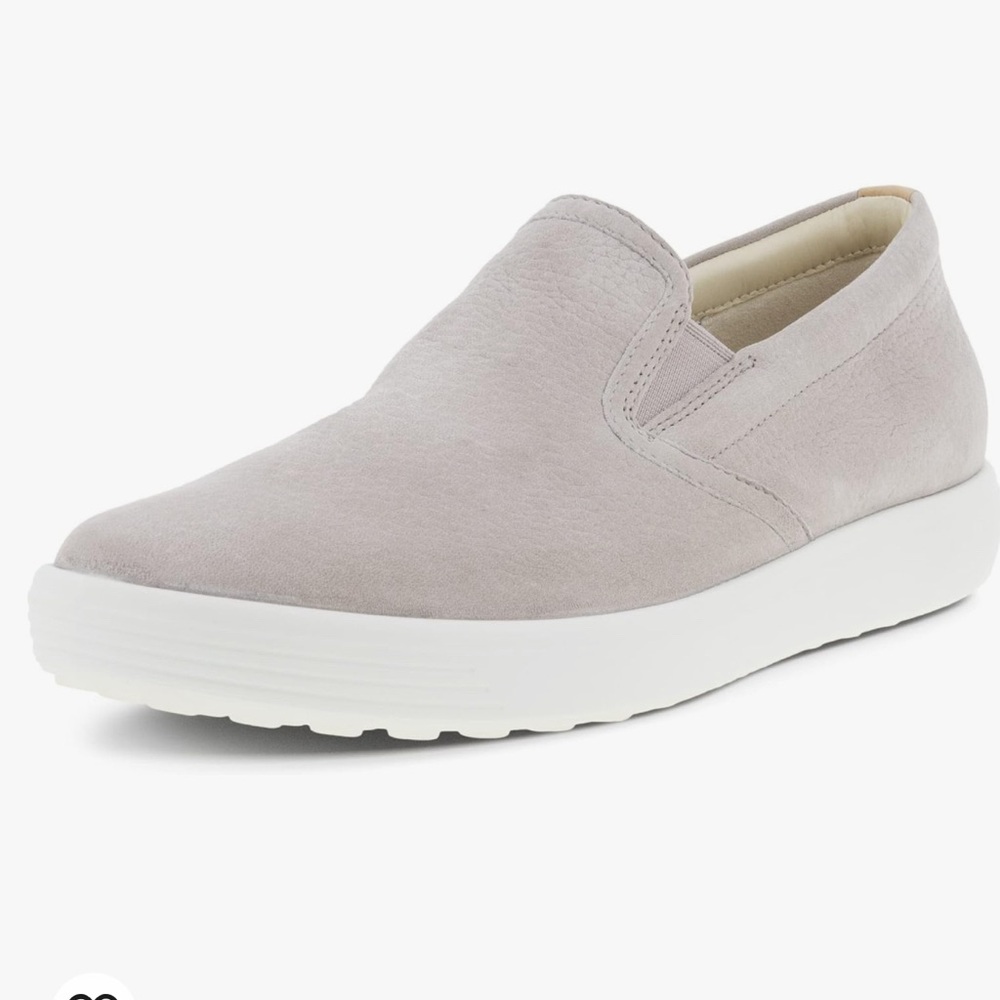 ECCO Women's Soft 7 Casual Slip on Sneaker. Size between 9 & 9,5 and 7 & 7,5.